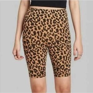 ❄️2/$5❄️[B1] Women's High-Rise Leopard Print Bike Shorts - Medium